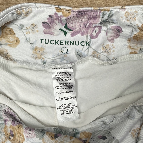 Tuckernuck Meadow Green Chintz Jogging Short - Picture 3 of 3